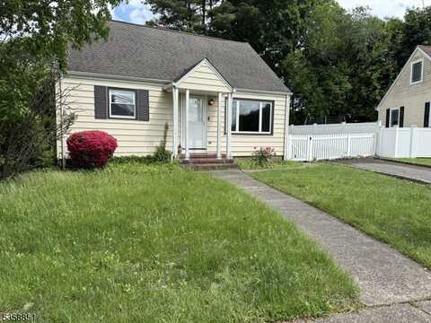 67 Walsh Dr, Dumont, NJ 07628