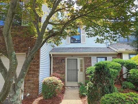 75 Stanwick Ct, Franklin, NJ 08873