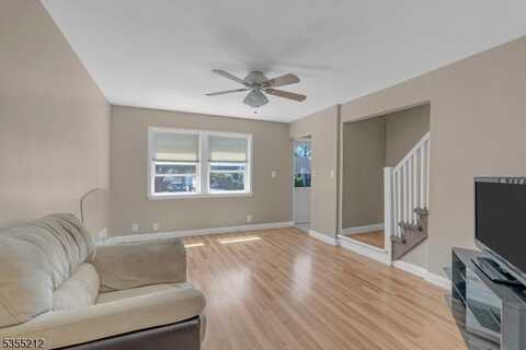 1925 Mildred Ave, Linden, NJ 07036
