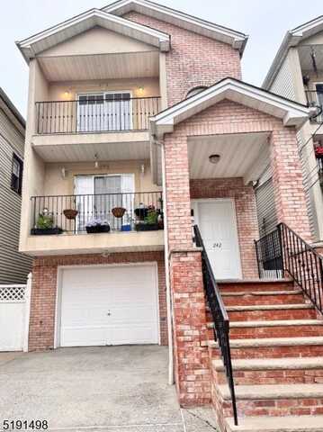 242 Clark Pl, Elizabeth, NJ 07206