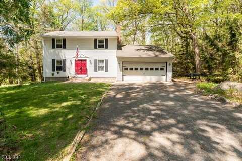 6 Longview Ln, Vernon, NJ 07461