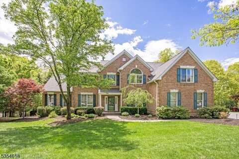 72 Kim Ln, Washington, NJ 07853
