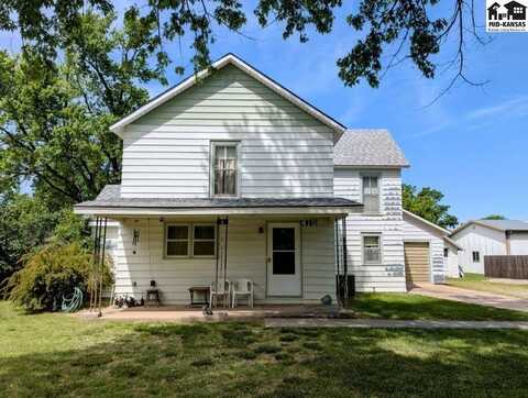410 S McPherson St, Galva, KS 67443