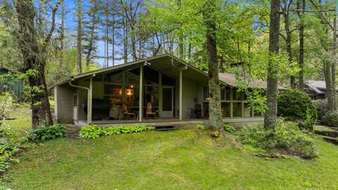 1145 Franklin Road, Highlands, NC 28741