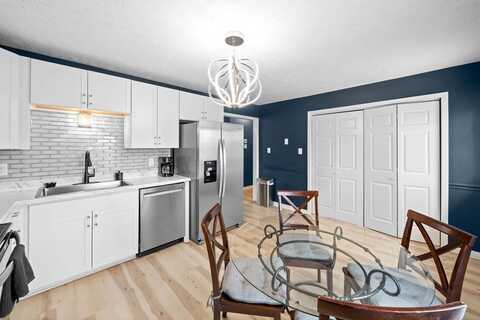 109 Oak Tree Dr, OAK GROVE, KY 42262