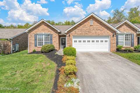 3241 Mountain Spring Way, Knoxville, TN 37917
