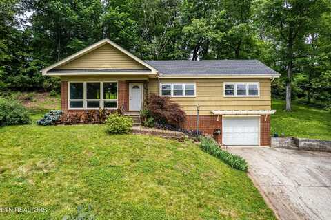 204 Michigan Ave, Oak Ridge, TN 37830