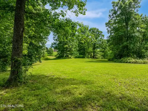 1502 Brahman Lane, Seymour, TN 37865