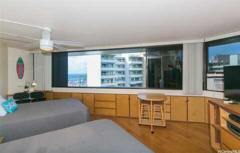 1700 Ala Moana Boulevard, Honolulu, HI 96815
