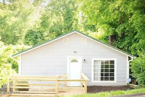 112 Pelham Rd, Knoxville, TN 37914