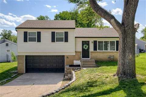 3200 Queen Ridge Drive, Independence, MO 64055