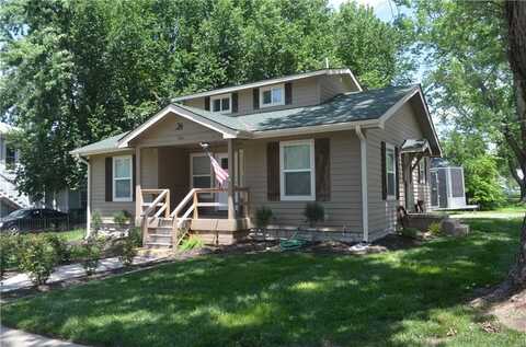 300 W Pine Street, Butler, MO 64730