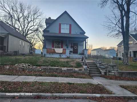 2528 Olive Street, Kansas City, MO 64127