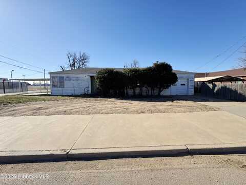 420 E Locust Street, Lockney, TX 79241