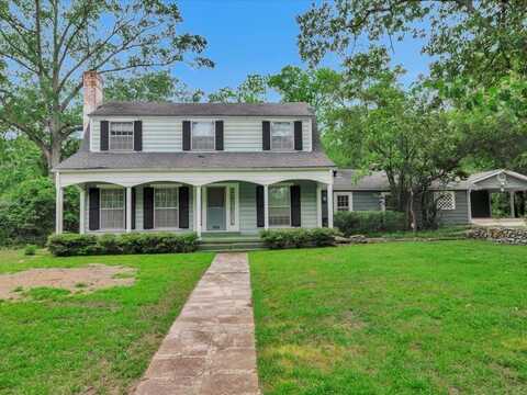 908 Southwood Dr, Lufkin, TX 75904