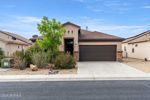 3014 Dos Vistas Avenue, Las Cruces, NM 88012