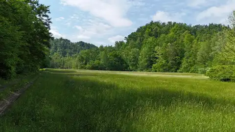 9999 Jackie Bratcher Road, Manchester, KY 40962