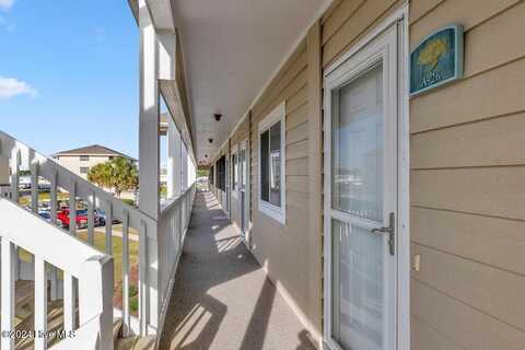 650 Cedar Point Boulevard, Cedar Point, NC 28584