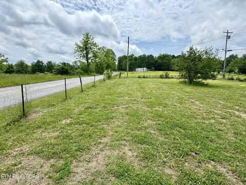 688 Mayland Rd., Crossville, TN 38571
