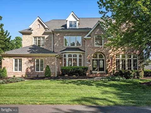 18561 SANDPIPER PL, LEESBURG, VA 20176