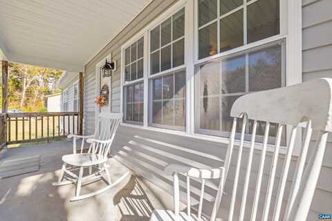 104 BRIAR HOOK RD, Gladstone, VA 24553