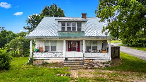 323 Pauline Avenue, Morristown, TN 37813