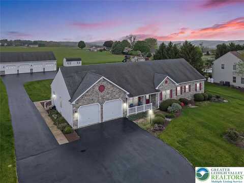 2934 Grundsau Court, Weisenberg Twp, PA 18051