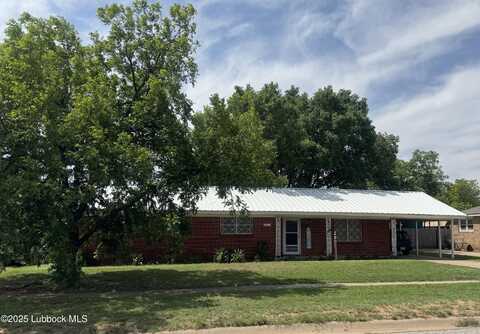 805 W 13th Street, Post, TX 79356