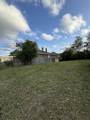 595 STEPHENS, Memphis, TN 38126