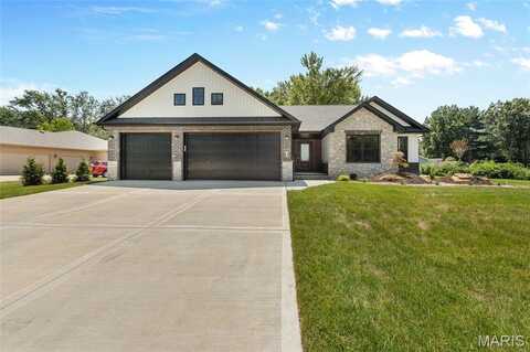 10 Ellington Drive, Troy, IL 62294
