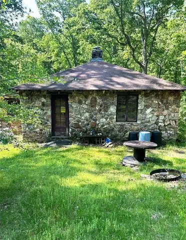 000 Piazza Road, Cuba, MO 65559