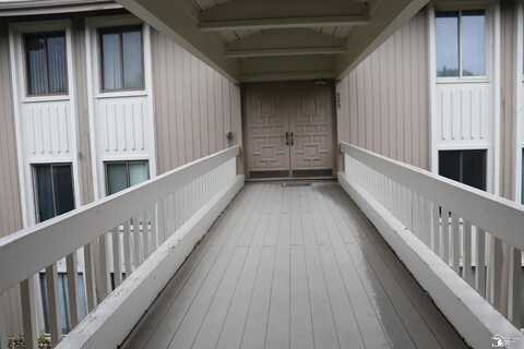 869 Cliffs, Ypsilanti, MI 48198