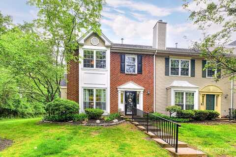 25 Sheffield Court, North Brunswick, NJ 08902