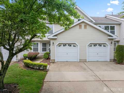 44 Treat Lane, East Brunswick, NJ 08816