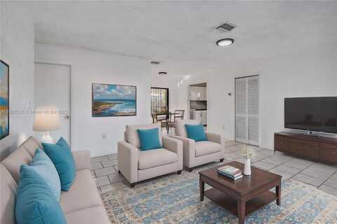 22513 SW 113th Pl, Miami, FL 33170