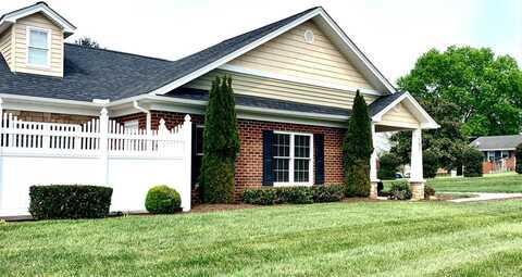 102 Acorn Run Lane, Bedford, VA 24523