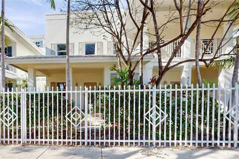931 SW 11th St, Miami, FL 33129