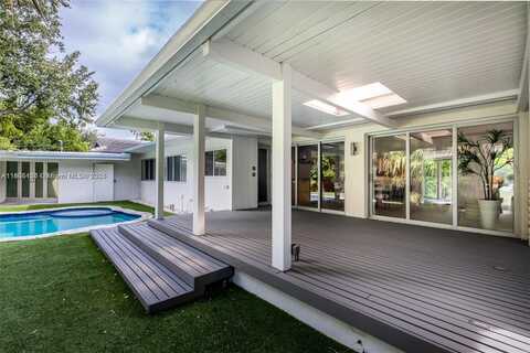 9650 NE 5th Ave Rd, Miami Shores, FL 33138