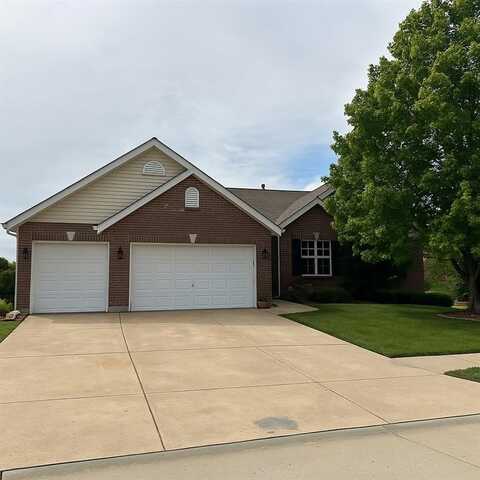 2201 Blue Lake Drive, Wentzville, MO 63385