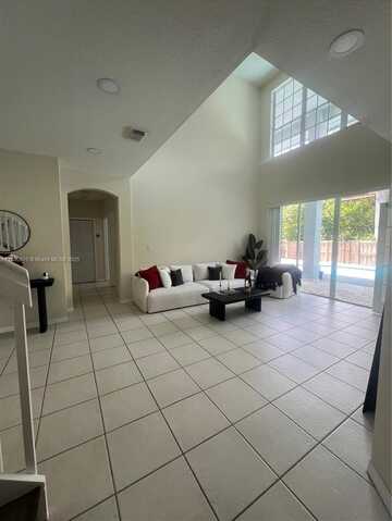 9942 SW 158th Ct, Miami, FL 33196