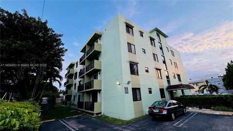 1530 SW 2nd St, Miami, FL 33135
