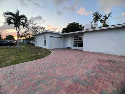 11431 NW 35th St, Sunrise, FL 33323