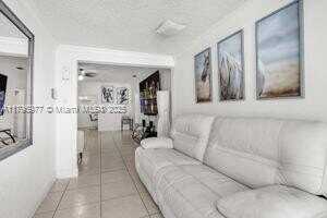 3275 NW 95th St, Miami, FL 33147