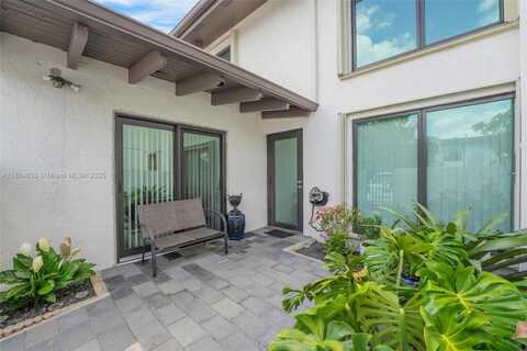 6929 SW 109th Pl, Miami, FL 33173