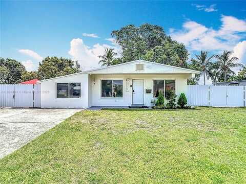 20421 NW 25th Ave, Miami Gardens, FL 33056