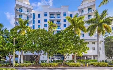 3030 NE 188th St, Aventura, FL 33180