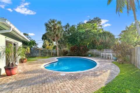 2821 NE 15th Ter, Wilton Manors, FL 33334
