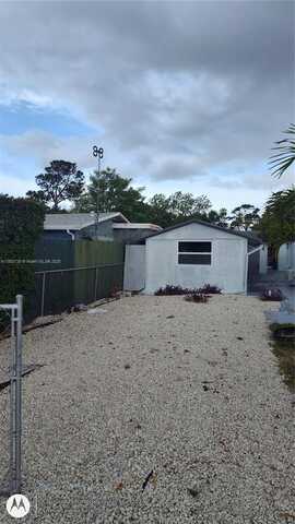 115 Walker Ave, Green Acres, FL 33463