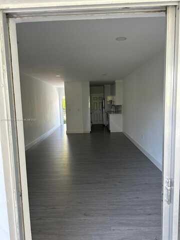 1590 NE 127th St, North Miami, FL 33161