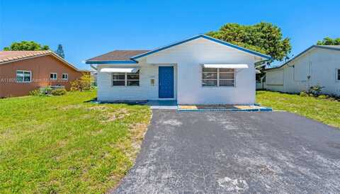 7612 NW 68th Ave, Tamarac, FL 33321